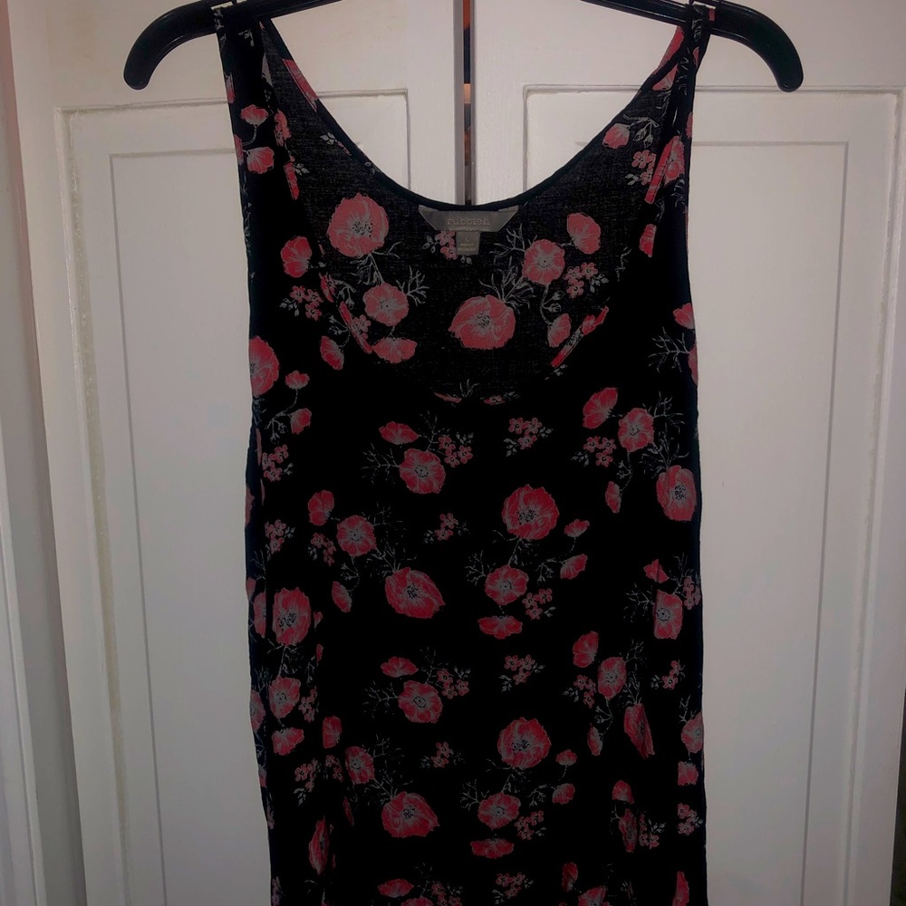 Rubbish Floral Tank